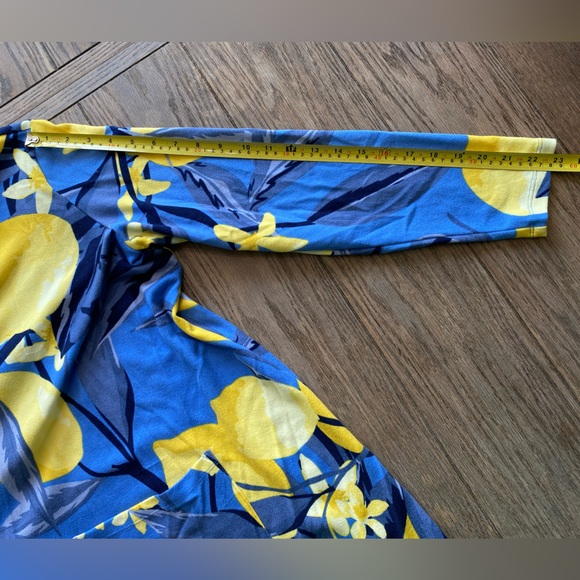 Lularoe Lindsay Cardigan Open Sweater Blue with Lemons 2x - Picture 5 of 9